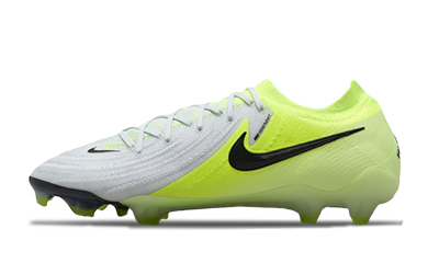 Nike Phantom Boots