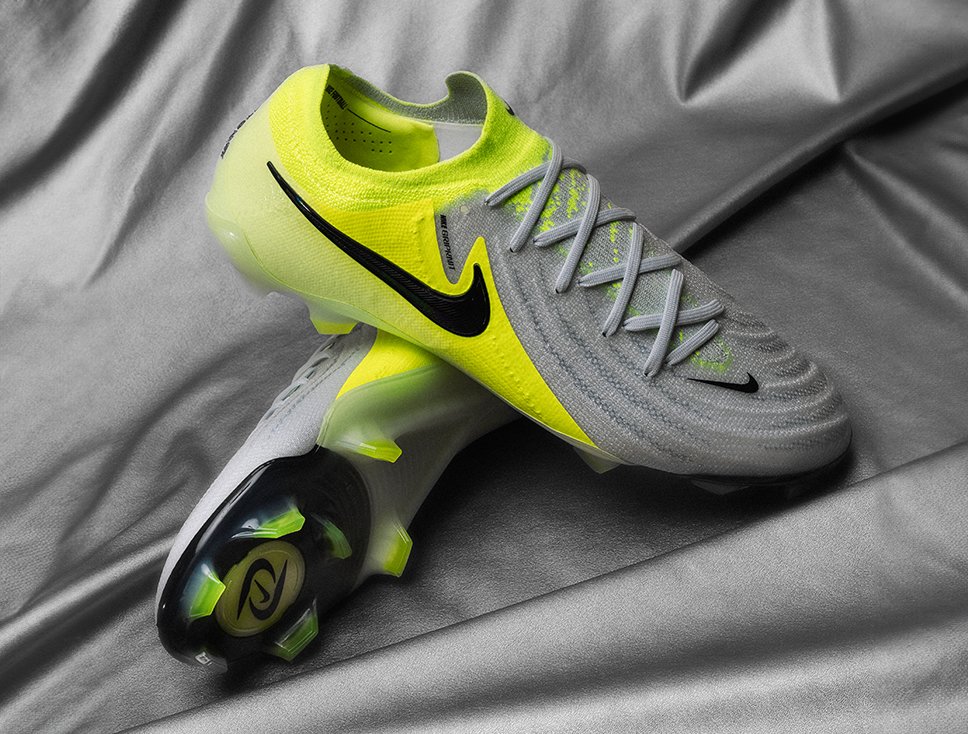 Nike Rugby Boots